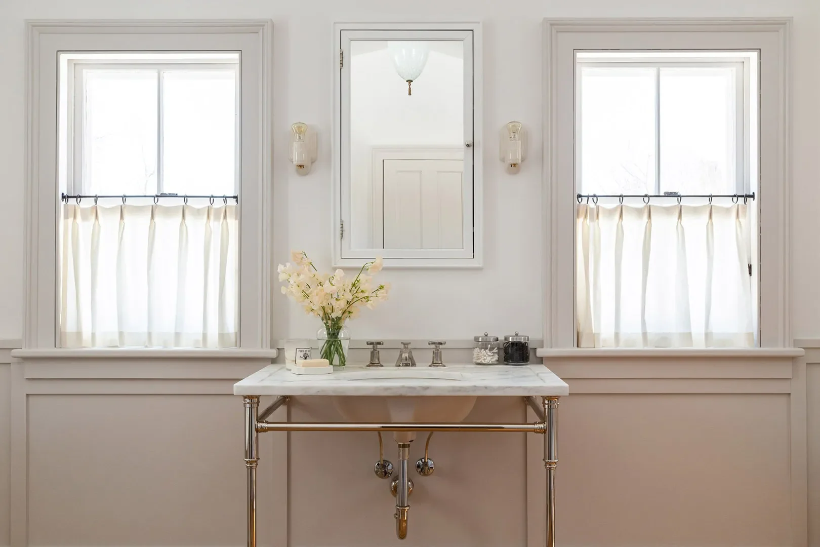 A Designer’s Secret Source for Marble Countertops on a Budget